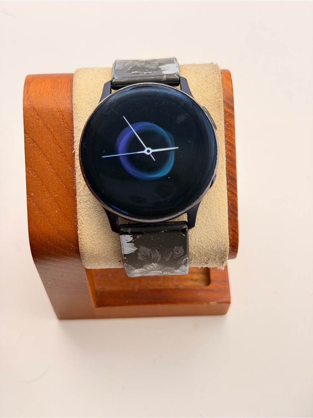 Galaxy Watch Active 2 - Picture 5 of 6